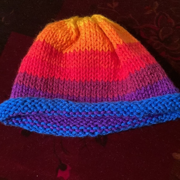 Hand knit, rainbow hat for a small child - Picture 3 of 4